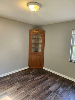 Cincinnati house for rent - 3029 South Hegry Circle