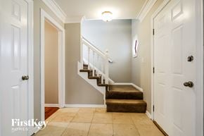 Lilburn house for rent - stairway to the 2nd and 3rd floors