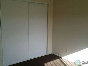 Los Angeles apartment for rent - an empty room with white walls and a window