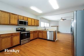 Greenwood house for rent - 779 Heartland Drive Greenwood, IN 46143