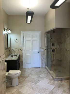 Philadelphia apartment for rent - a bathroom with a toilet a sink and a shower