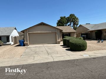 Phoenix house for rent - 3336 W Quail Ave Phoenix, AZ 85027