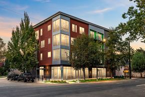 Sacramento apartment for rent - the building in which the hotel is located