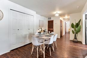 Ferndale apartment for rent - A dining room with a white table and chairs.