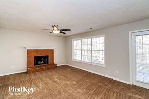 Lawrenceville house for rent - 640 Alcovy Springs Drive Lawrenceville, GA 30045