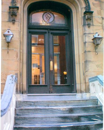 Philadelphia apartment for rent - the entrance to a building with two doors and stairs