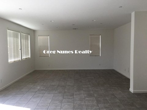 Floor plan for 3 beds, 2 baths, 1676 sqft