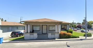 Vallejo apartment for rent - a small house on the corner of a street