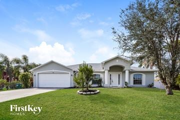 Cape Coral house for rent - 120 SE 46th Street Cape Coral, FL 33904