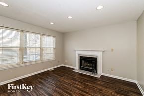 Greenwood house for rent - 4804 Oakton Way Greenwood, IN 46143