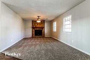 Snellville house for rent - 4190 Mountain Glen Trace Snellville, GA 30039
