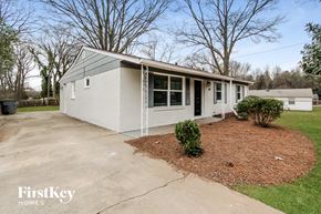 Charlotte house for rent - 3610 Bardot Drive Charlotte, NC 28216