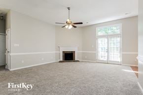Charlotte house for rent - 6223 Rosebriar Lane Charlotte, NC 28277