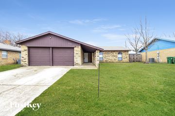 Arlington house for rent - 2509 E Williamsburg Manor Arlington, TX 76014