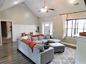 Jacksonville house for rent - 157 Hawks Point Rd