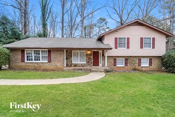 Lilburn house for rent - 558 Bruce Way Lilburn, GA 30047