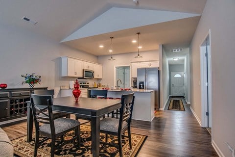 Floor plan for 2 beds, 2 baths, 1284 sqft