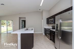 Palm Bay house for rent - 785 Coconut Street Palm Bay, FL 32909