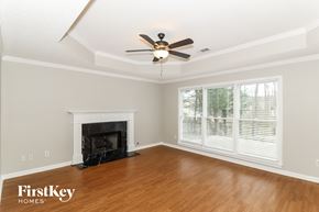 Lawrenceville house for rent - 752 Teal Court Lawrenceville, GA 30043