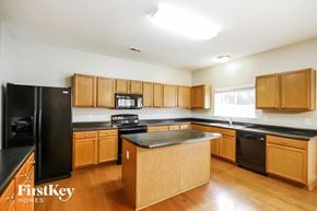 Charlotte house for rent - 9626 Falling Stream Drive Charlotte, NC 28214