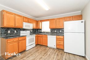 Winston Salem house for rent - 2200 Emerald Creek Court Winston Salem, NC 27127