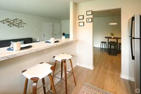 Ypsilanti apartment for rent - Nice apartment with open kitchen