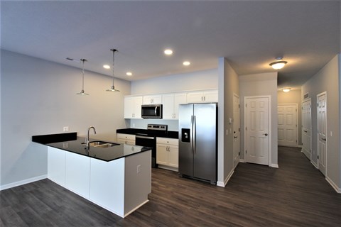 Floor plan for 3 beds, 2.5 baths, 1467 sqft