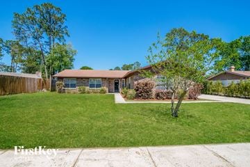 Orange Park house for rent - 1746 Cinnamon Drive Orange Park, FL 32073