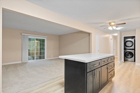 Floor plan for 3 beds, 2 baths, 1370 sqft