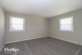 Winston-Salem house for rent - 318 Elm Drive Winston-Salem, NC 27105