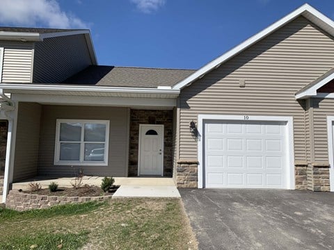 Floor plan for 2 beds, 2 baths, 1284 sqft