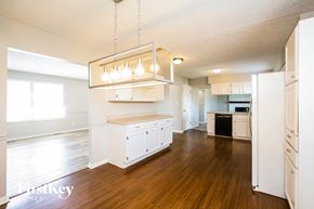 Fishers house for rent - 606 Sunblest Boulevard S Fishers, IN 46038