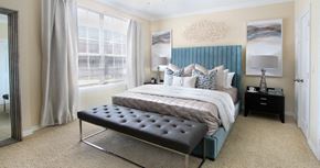 West Des Moines apartment for rent - Luxury apartments with spacious bedrooms with attached bathrooms and walk-in closets at TurtleCreek apartments in West Des Moines, Iowa