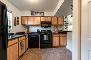 Columbia apartment for rent - Fully Equipped Kitchen