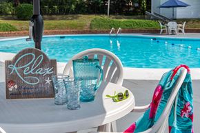 Virginia Beach apartment for rent - Malibu Palms Pool