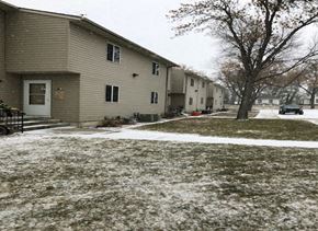 Hutchinson apartment for rent - Outside of building