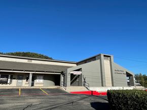 Killeen apartment for rent - The image shows a building with a sign that reads "Stoney Plain".