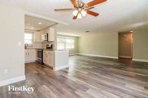 Holiday house for rent - 2702 BETTY PLACE HOLIDAY, FL 34691