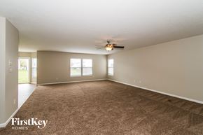 Noblesville house for rent - 12643 Pinetop Way Noblesville, IN 46060