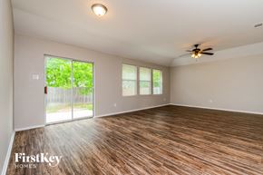 Denton house for rent - 3908 Windy Point Drive Denton, TX 76208
