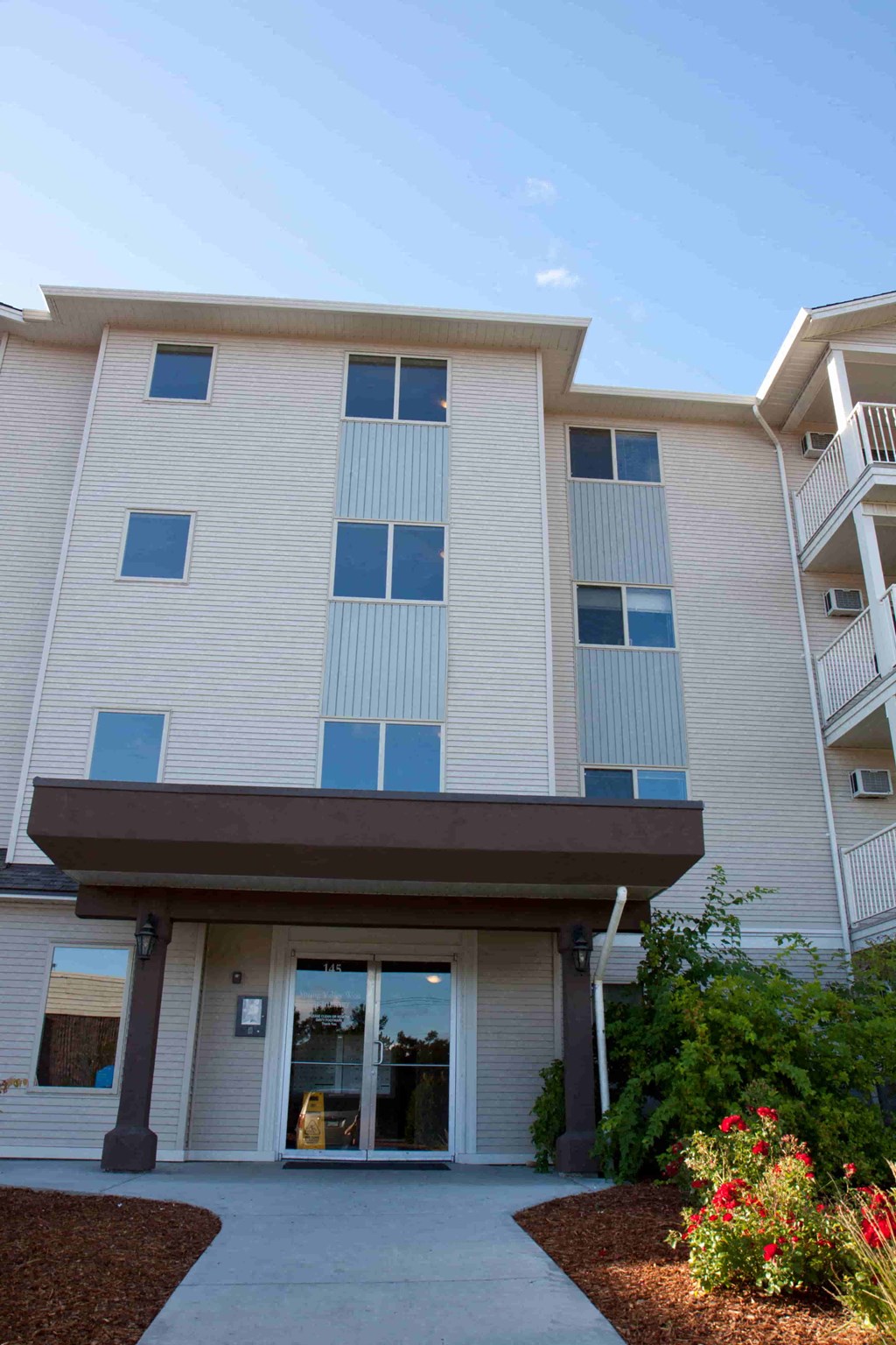 SPRING VALLEY WEST APARTMENTS | 145 Gerstmar Road, Kelowna, BC ...