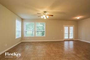 Crosby house for rent - 16106 Broadwater Drive Crosby, TX 77532