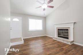 Indianapolis house for rent - 6919 Bannock Court Indianapolis, IN 46221