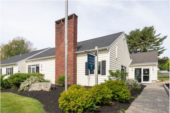 Taymil yarmouth pointe clubhouse exterior