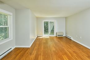 Yarmouth apartment for rent - Taymil Yarmouth Landing Living Room