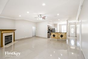 Additional image 4 of 12665  N Ashglen Drive, Jacksonville, FL, 32224