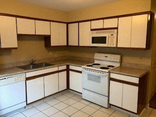 Floor plan for 2 beds, 2 baths, 1035 sqft