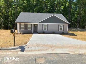 Kannapolis house for rent - 2047 Samantha Drive Kannapolis, NC 28083