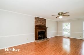 Greensboro house for rent - 2305 Cottage Place Greensboro, NC 27455