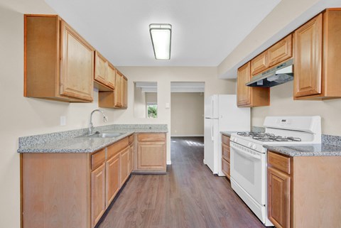 Floor plan for 2 beds, 1.5 baths, 1000 sqft